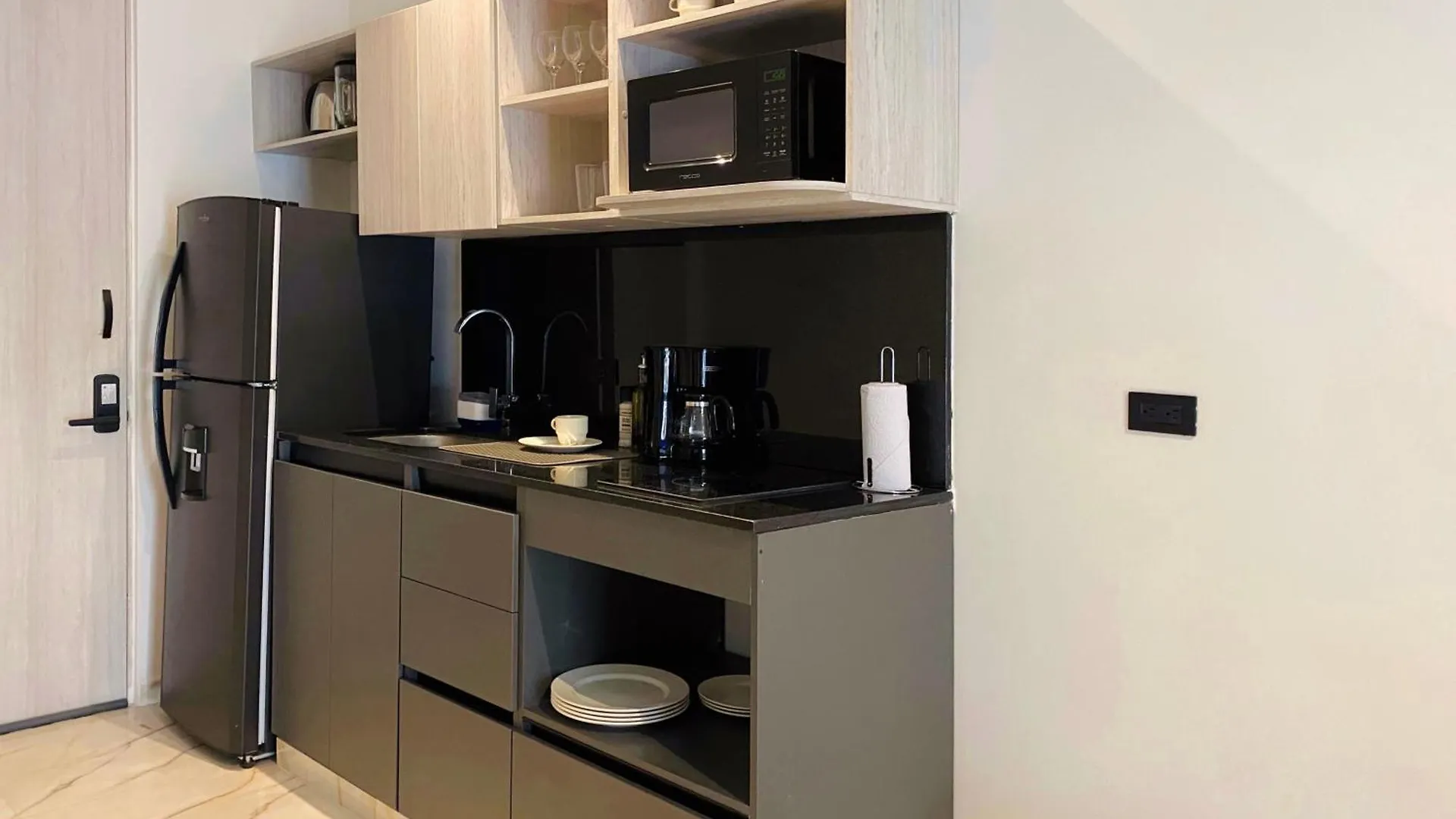 Muralla By Wynwood House Cartagena 0*,
