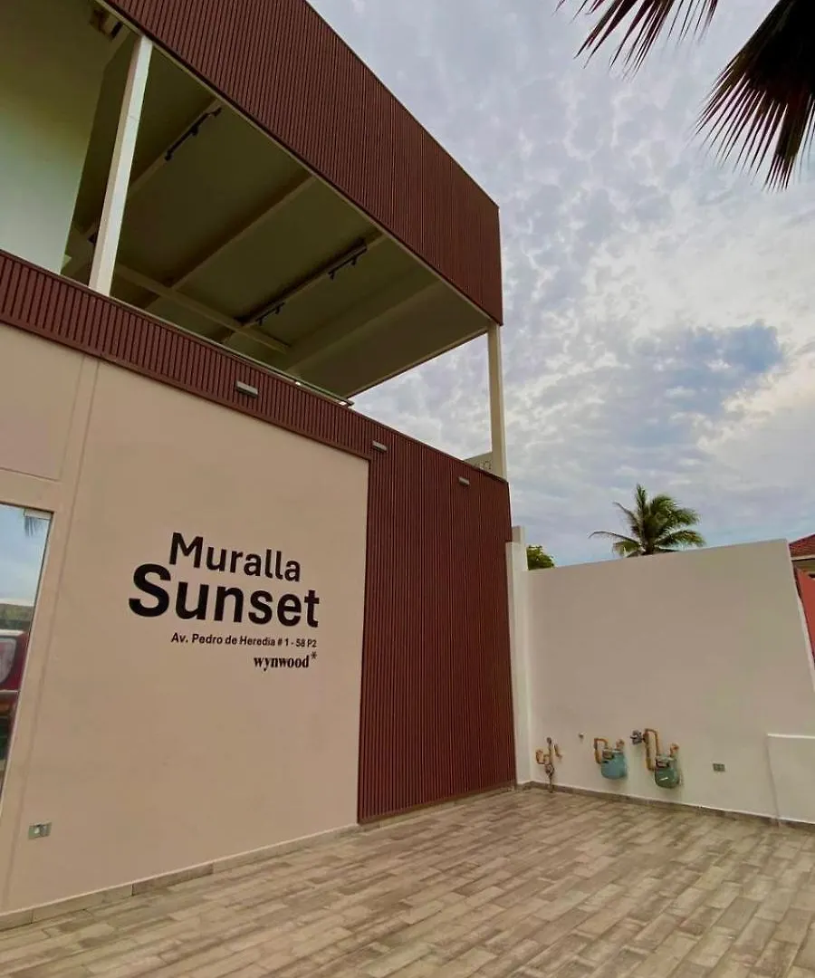 Muralla By Wynwood House Cartagena