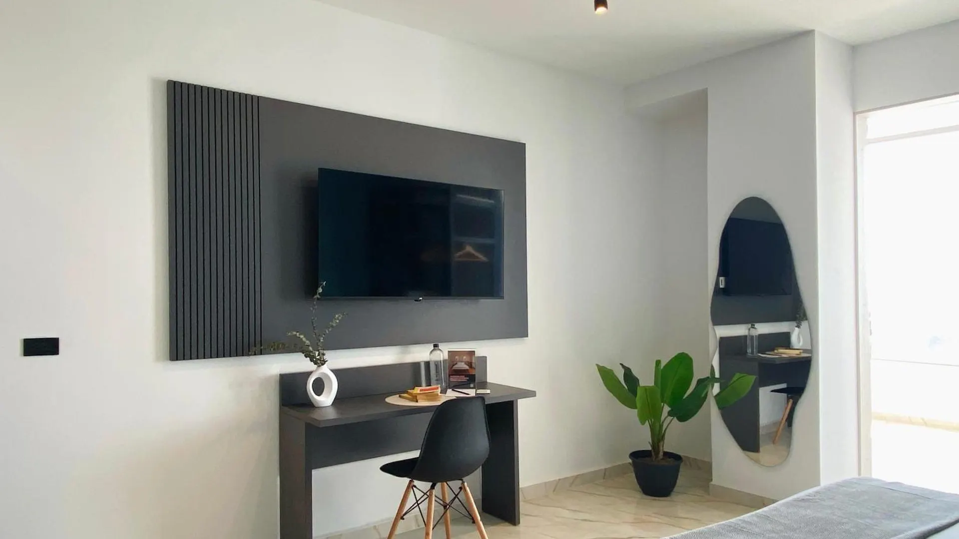Muralla By Wynwood House Cartagena